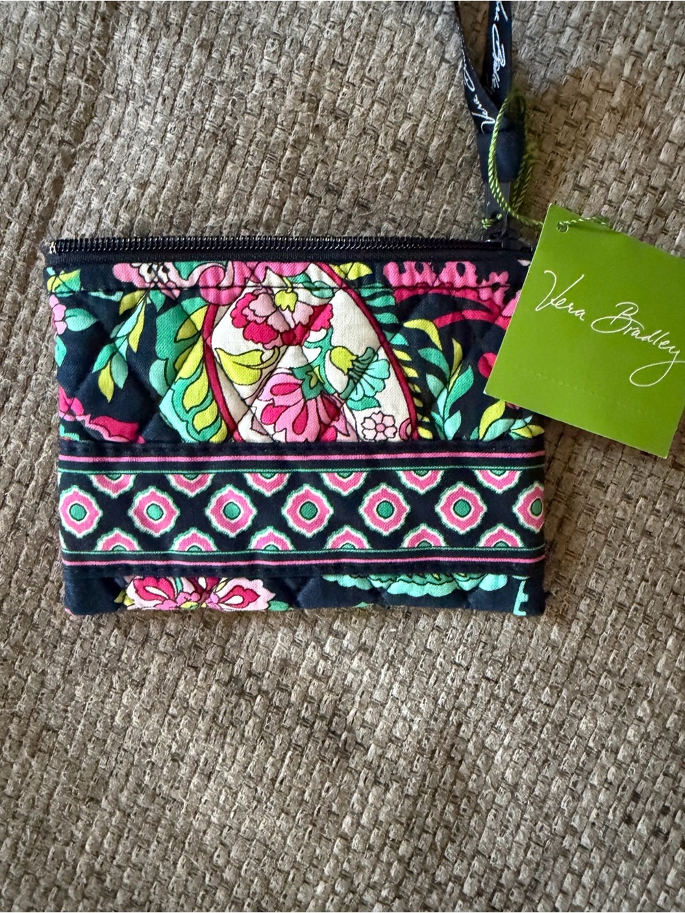 NWT VERA BRADLEY Coin Purse 
Petal Paisley Print